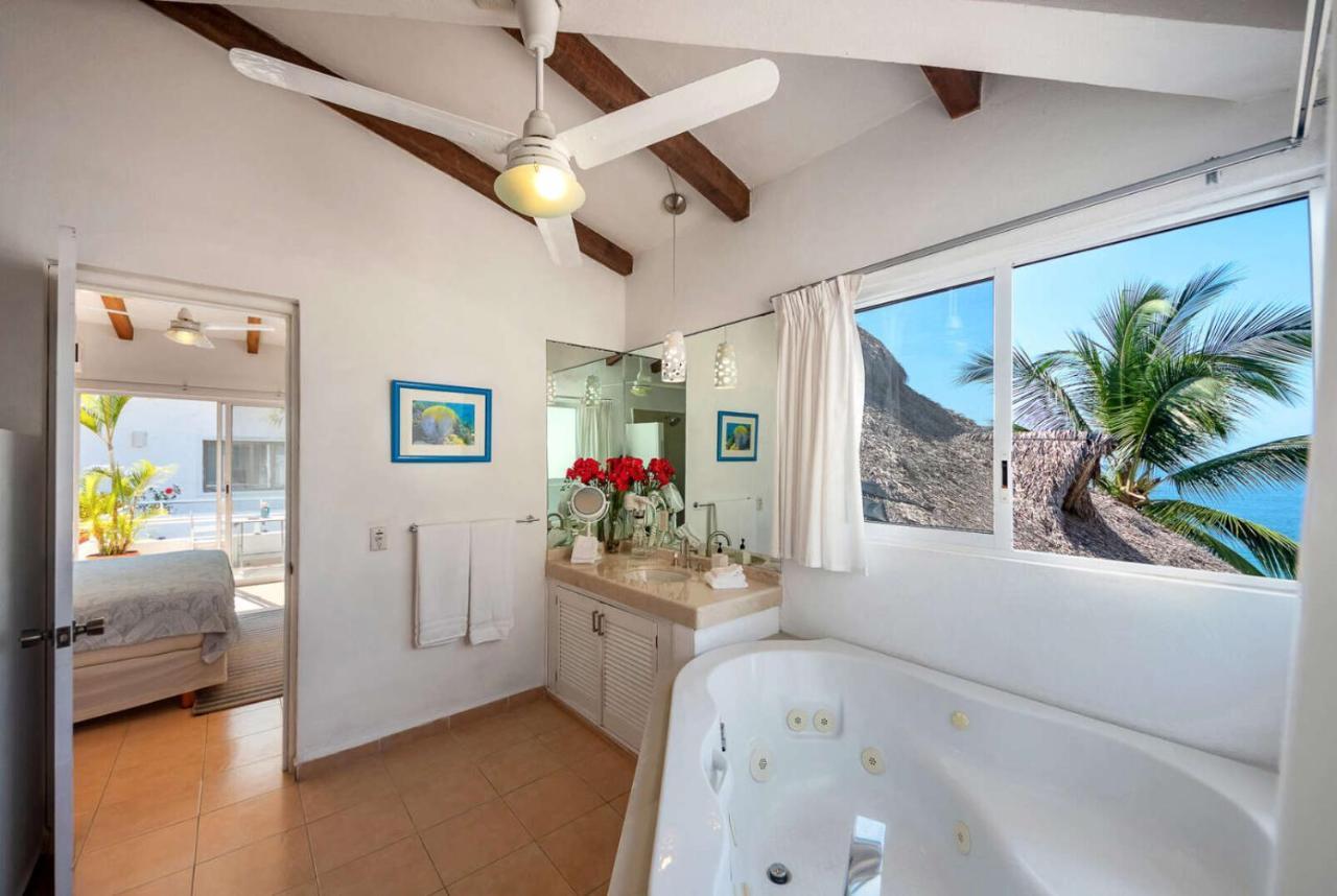 Beachfront Salinas House Puerto Vallarta Exterior photo