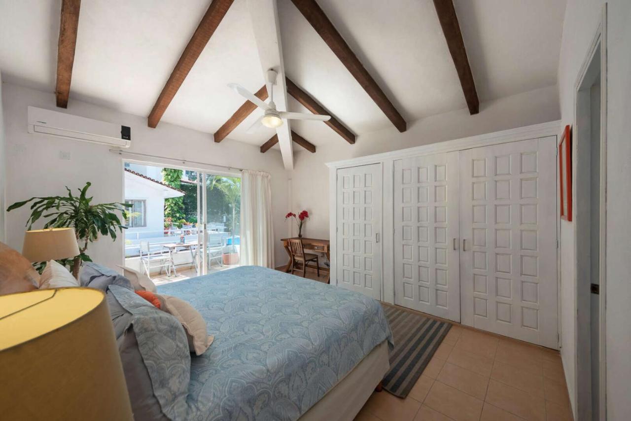 Beachfront Salinas House Puerto Vallarta Exterior photo